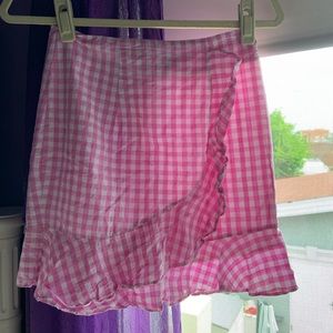 Plaid mini skirt